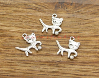 25pcs Cat Play Yarn Ball Charm Cute Animal Pet Charm Antique Silver Tone 19x18mm cf4952
