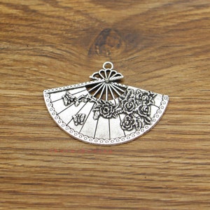 2pcs Huge Fan Pendants Antique Silver Tone 39x54mm cf3893