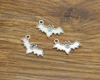 30pcs Bat Charms Halloween Charm Antique Silver Tone 23x12mm cf4677