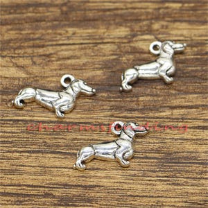 50 Stück Dackel Charm Hund Charms Antik Silber Ton 13 x 13 mm sf1630