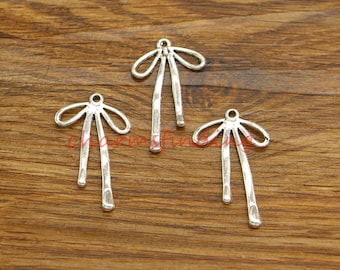 40pcs Bow Bowtie Charms Wedding Ribbon Gift Wrapping Charms Pendants Antique Silver Tone 19x32mm cf5162