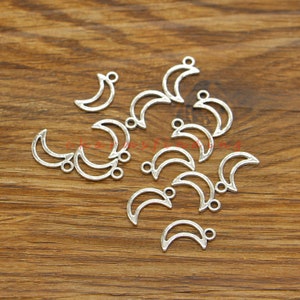 50pcs Bulk Crescent New Moon Charms Pendants Hollow Shape Antique Silver Tone 9x15mm cf4983