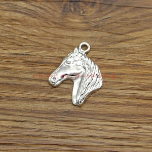 10 pièces breloques tête de cheval breloques cheval équestre animaux ton argent Antique 23x29mm cf4564