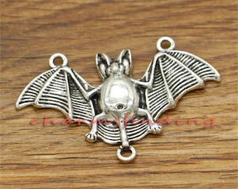 10pcs Large Bat Connector Charms Halloween Charm Antique Silver Tone 30x18mm cf1535