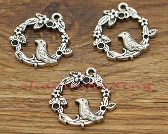 20pcs Bird Charms Sparrow or Swallow Charms Antique Silver Tone 21x21mm cf1981