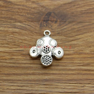 6pcs Gas Mask Charms soldier Army Gear Charms Chemical Warfare Military, Charm Antique Silver Tone 28x33mm cf4542