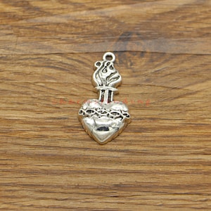 12pcs Anatomical Heart Organ Medical Charms Antique Silver Tone 36x19mm cf5069