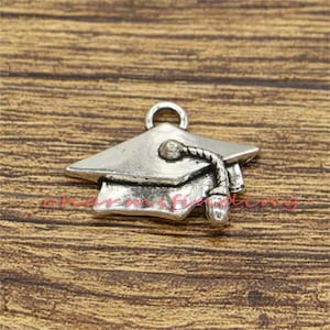15pcs Graduation Hat Charms Hat Charms Antique Silver Tone 19x25mm cf2480