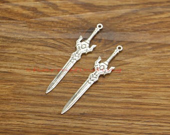 15 st svärdberlocker hängen i antik silverfärg 13 x 59 mm cf5174