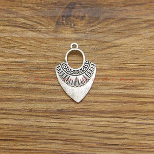 10pcs Large Boho Pendant Charms Necklace Pendant Antique Silver Tone 20x31mm cf4118
