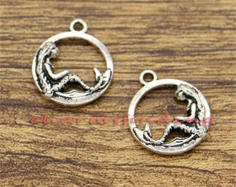 20 piezas de dijes de sirena, dijes del océano, tono plata antigua, 17 x 20 mm, cf0485