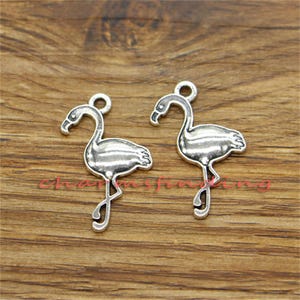 25pcs Flamingo Charms Bird Ostrich Charms Antique Silver Tone 18x28mm cf3392