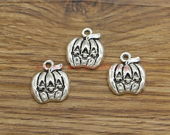 15 ciondoli di zucca fascino di Halloween tono argento antico 18x20 mm cf4630