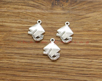 20pcs Graduation Cap Hat Charms Grad Hat Charms Antique Silver Tone 20x14mm cf4141