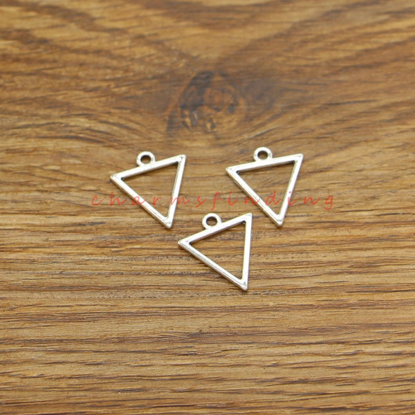 50pcs Triangle Charms Geometric Charm Antique Silver Tone 16x18mm cf4811