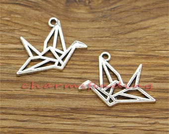 20 breloques grue 3D origami breloques oiseau ton argent antique 30 x 23 mm cf3305
