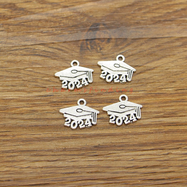 30pcs 2024 Graduation Hat Charms Hat Charms 2024 Year Charms Antique Silver Tone 18x14mm cf5053