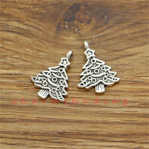 30 breloques pour sapin de Noël, breloques pour arbre, breloques pour les fêtes, ton argent antique, 18 x 24 mm cf3483