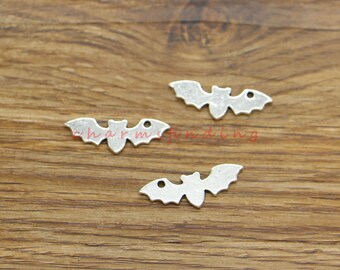 40pcs Bat Charms Halloween Bulk Charm Antique Silver Tone 9x25mm cf4592