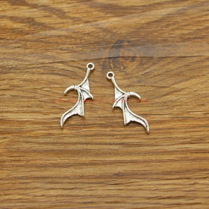 50pcs Bat Charms Halloween Charm Bulk Wholesale Charms Antique Silver Tone 13x31mm cf5027