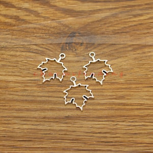 40pcs Bulk Maple Leaf Charm Pendant Open Hollow Design Antique Silver Tone 19x24mm cf5022