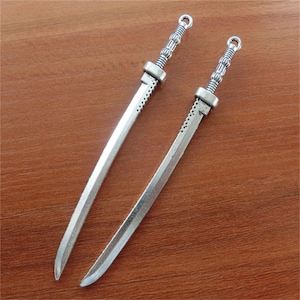5pcs Swords Knife Charms Pendants Antique Silver Tone 30x106mm cf0133