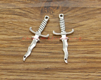 20 st svärdberlocker hängen i antik silverfärg 16 x 40 mm cf4933