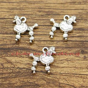 30 Stück Hundecharme Pudel Charm Antik Silber Ton 14 x 15 mm sf2053