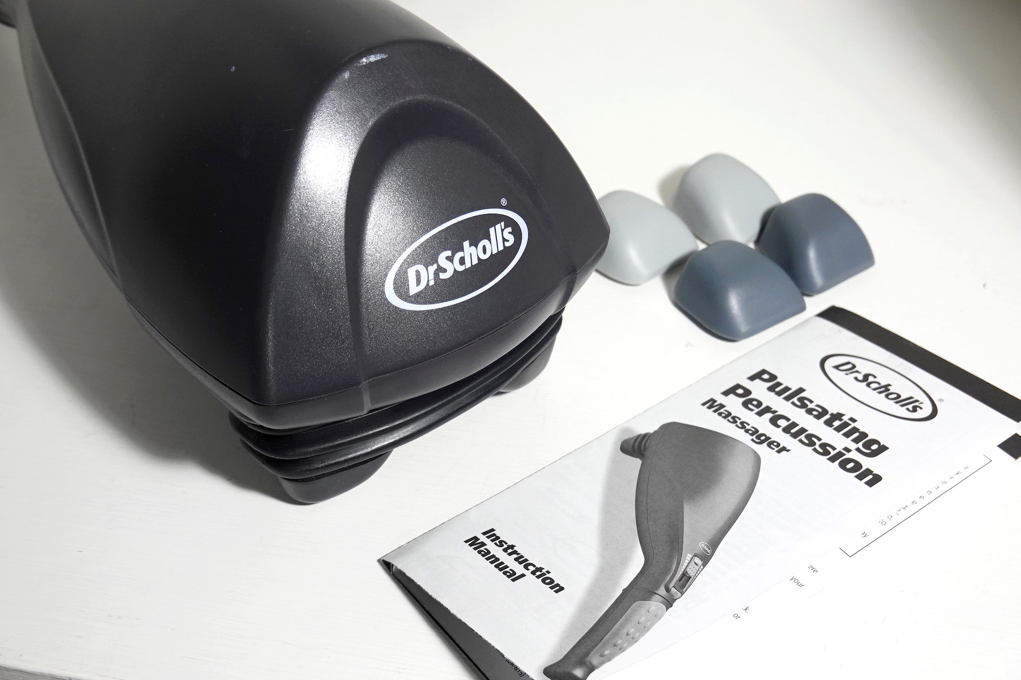 Pulsating massager discount