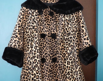 REDUCED PRICE Vintage Faux Fur Leopard Animal Faux Fur Print Jacket, 1960s Fashion, Contrast Fur Collar and Cuffs, Size M, Exotic Cat