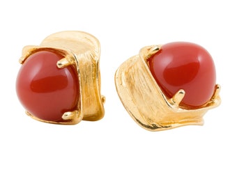 Pauline Rader 1980s Vintage Faux Red Coral Cabochon Square Clip-On Earrings
