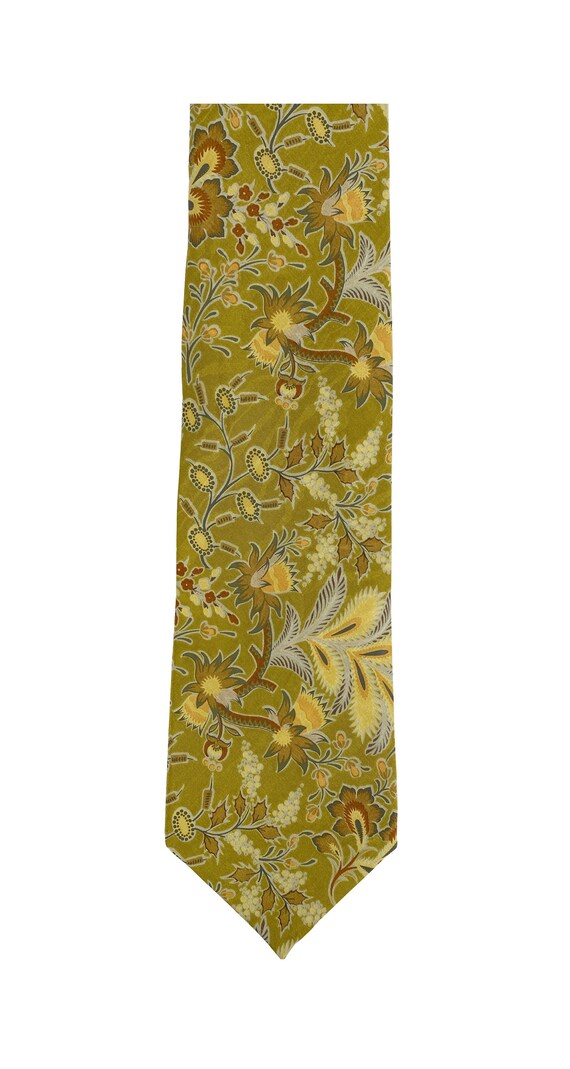 Nina Ricci 1990s Vintage Floral Chartreuse Silk Me