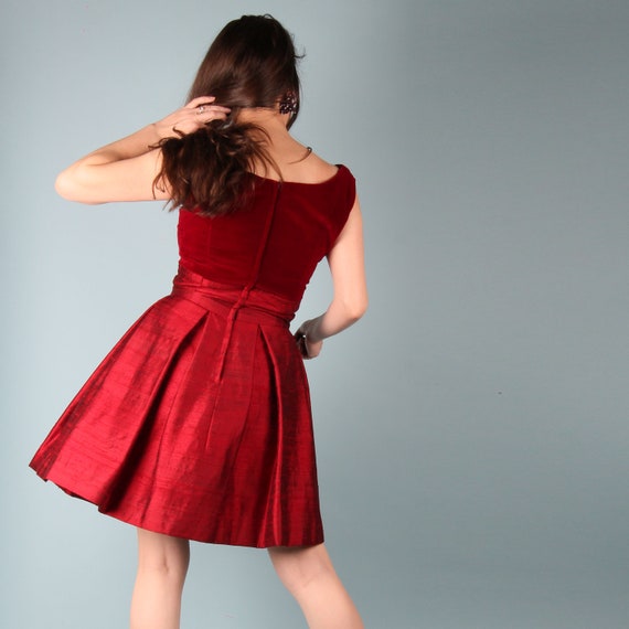 80s 90s Vintage Ruby Red Dress // Velvet Pleated … - image 6