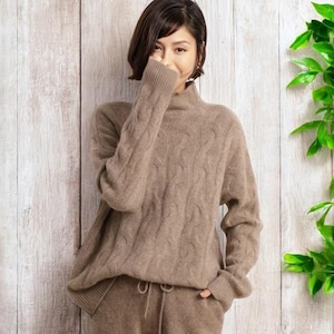 Damski sweter z golfem, 100% kaszmir, robiony ręcznie na drutach