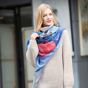 Pure Cashmere Scarf in Street Life Print Pattern