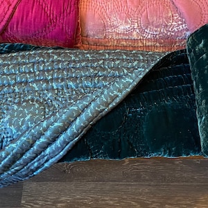 Mulberry Silk Velvet Quilt