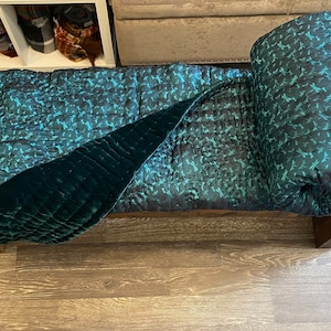Handcrafted Silk Comforter - Dragonfly