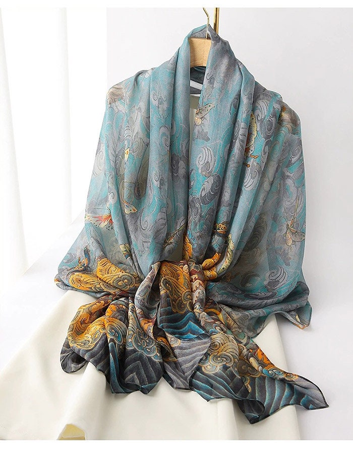 Summer sunscreen shawl  ultra-light and elegant scarf with tulip