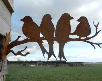 Rusty Birds on a branch / Bird Garden gift / Metal garden decor / Metal Bird Wall Decor / Rusty Metal Bird gift / Decorative Bird Wall Art