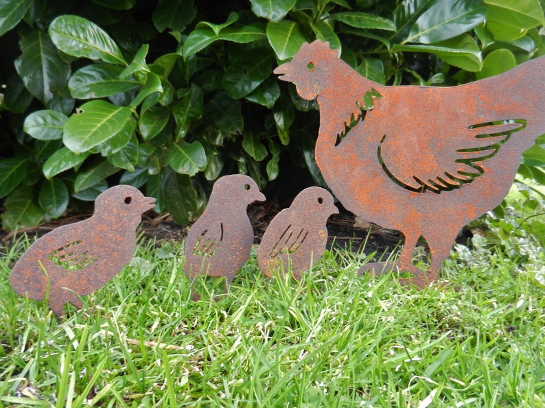 Rusty Metal Chicken & Easter Chicks / Easter Gift / Easter Chicken Garden Decor / Chicken gift / Metal Chicken/ Metal Garden Ornament image 2