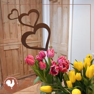 Hart tuindecoratie / huwelijkscadeau hart op paal / roestig metalen hart tuin paal cadeau / hart jubileum cadeau / hart bruiloftsdecoratie