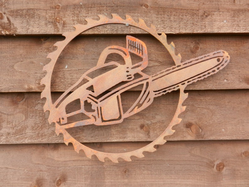 Chainsaw Decor / Rusty Metal Garden Art / Chainsaw Gift for Etsy UK