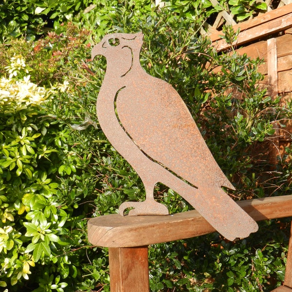 Rusty Metal Osprey Garden decor / Osprey Sculpture / Metal Hawk Garden stake / Hawk Garden Decor