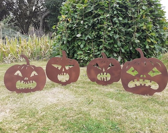 Halloween Pumpkin / Rusty Pumpkin Decoration / Halloween Decoration / Jack o'lantern / Halloween Yard Art / Scary Pumpkins / Halloween Party