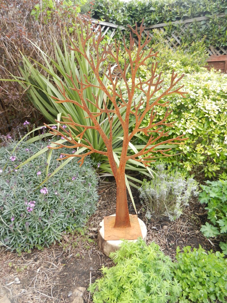 Winter Tree Garden Sculpture / Tree Garden Art / Rusty Tree Etsy