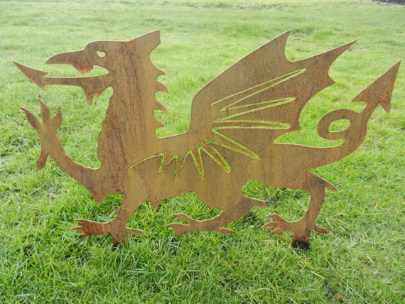 Rusty Metal Welsh Dragon Garden Art - Large Welsh Dragon Garden Ornament Rusty Metal Welsh Dragon Garden Art - Large Welsh Dragon Garden Ornament