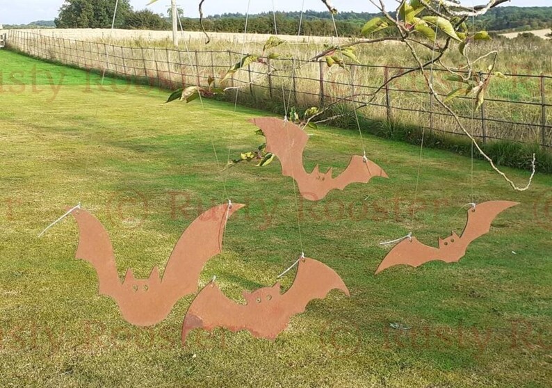 Rusty Metal Bats / Halloween Bats / Halloween Decoration / Halloween Bats image 2