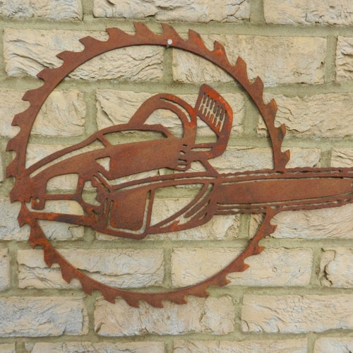 Chainsaw Decor / Rusty Metal Garden Art / Chainsaw Gift for Etsy