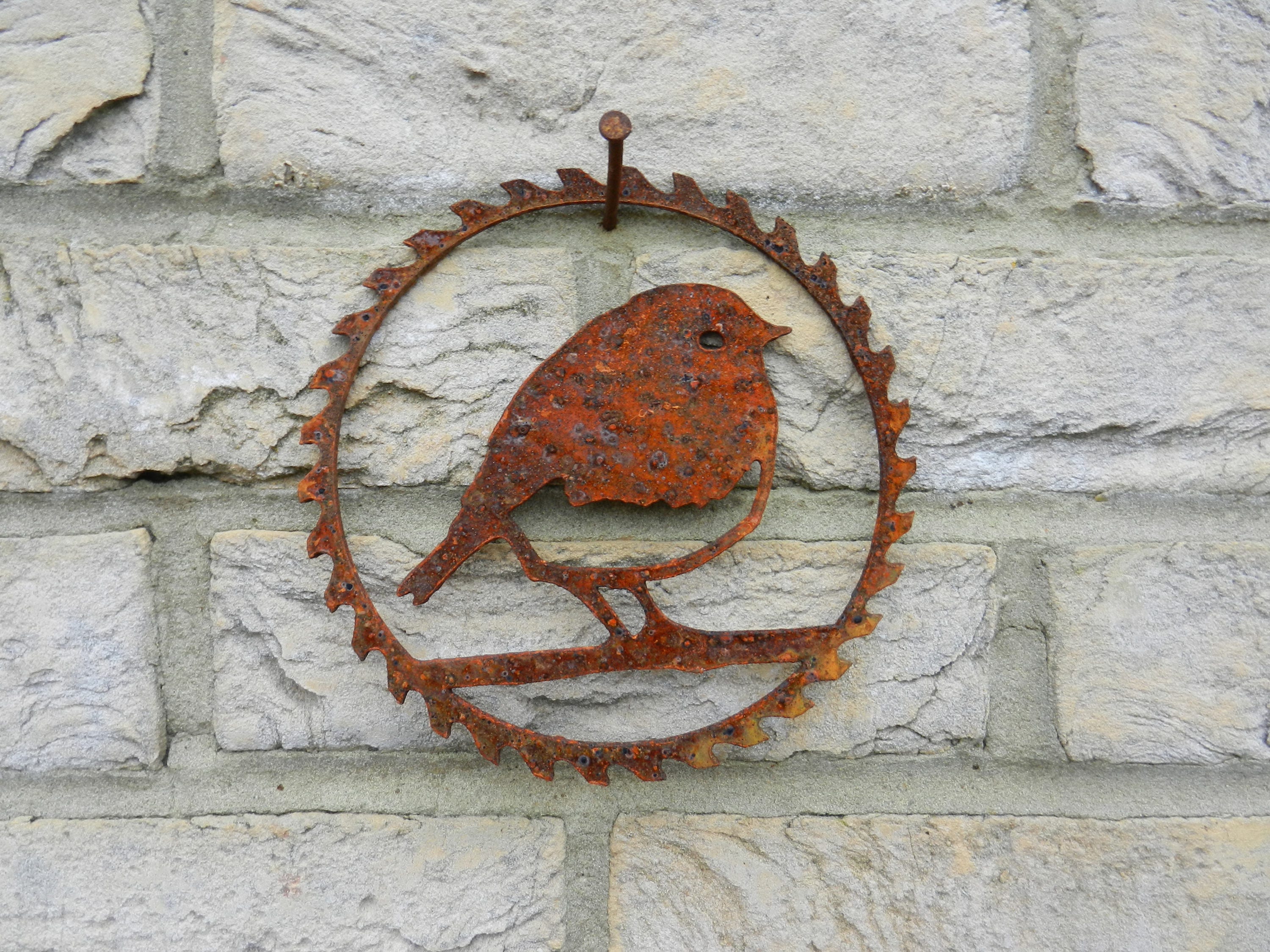 Robin Garden decor / Rusty Bird Wall Art / Bird Lover Gift / | Etsy