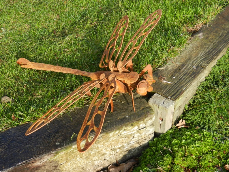 Metal Dragonfly Garden Art / Rusty Dragonfly Sculpture / Large Etsy UK